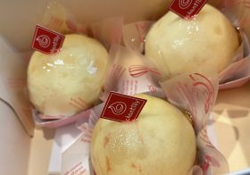 【鳥取市】桃をまるごと使った贅沢ケーキがあるお店シャンティー【期間限定】